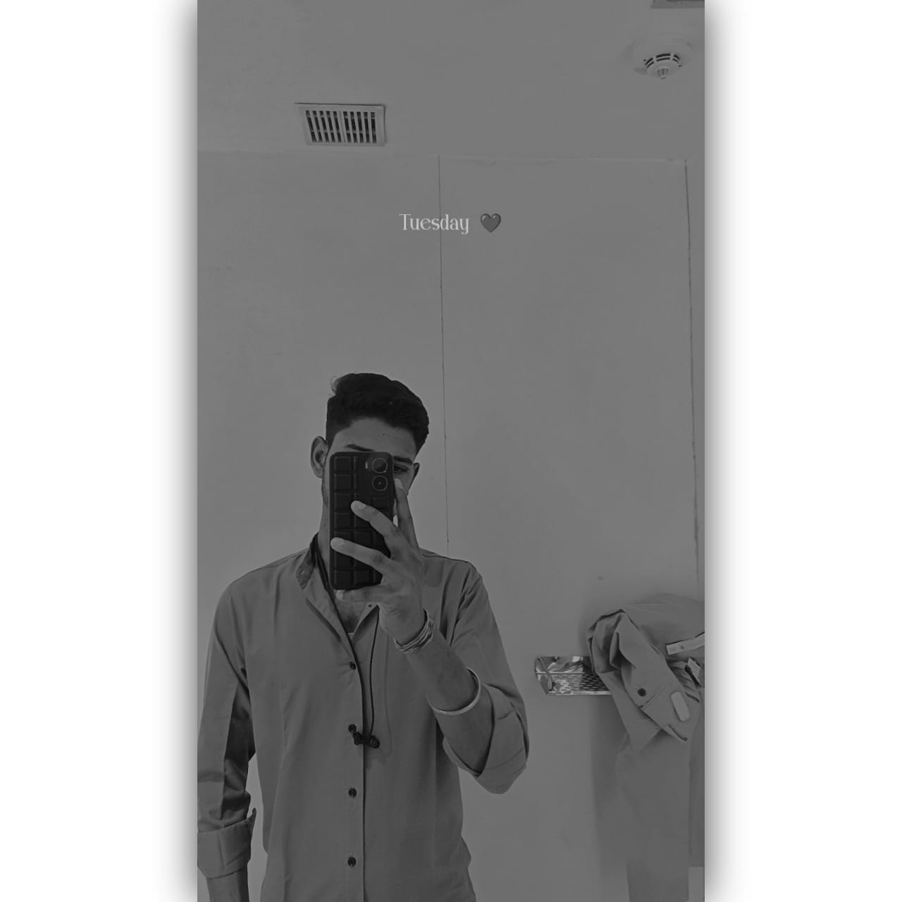 Navin Ydv - Regular - Doc Sansar