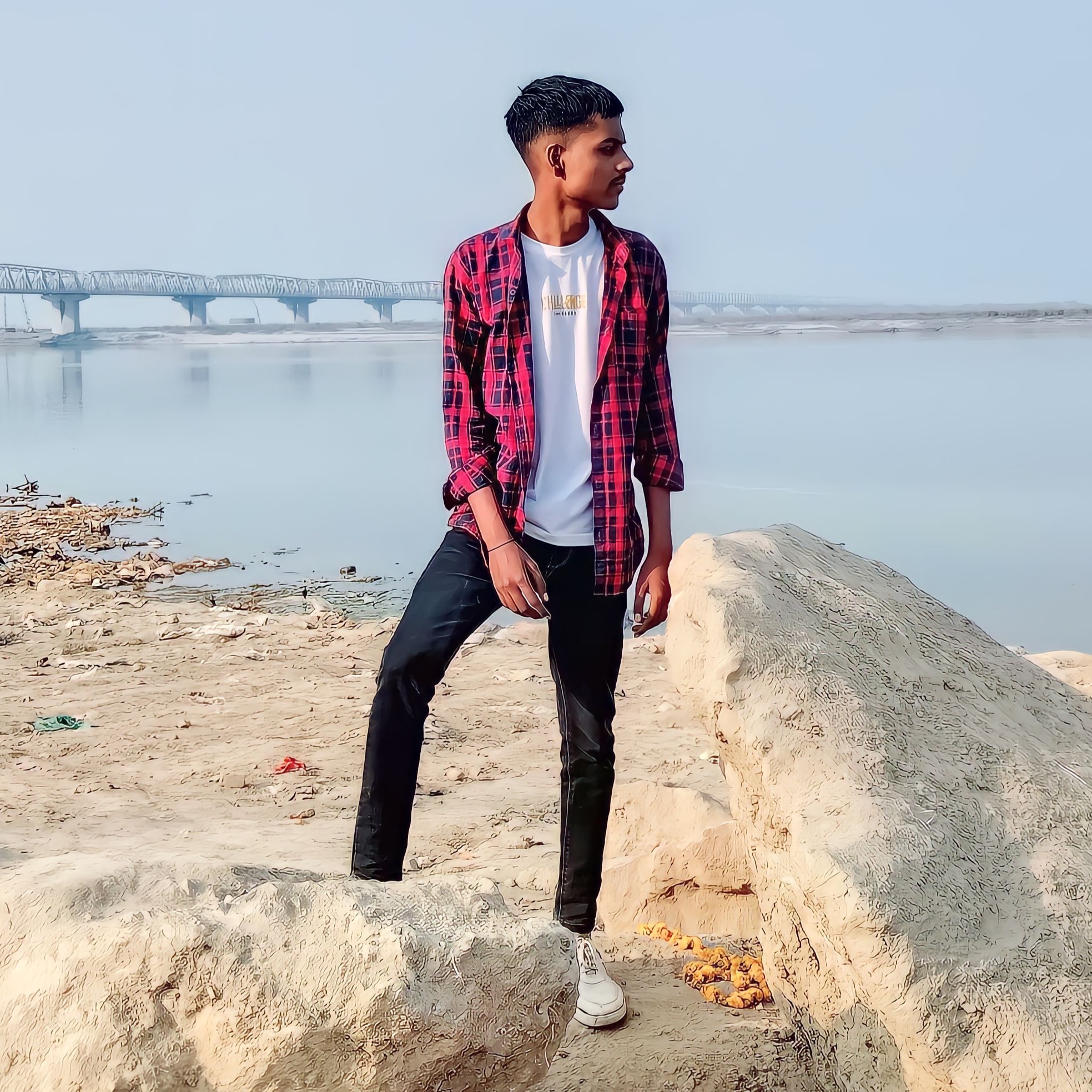 Abhi prajapati - Regular - Doc Sansar