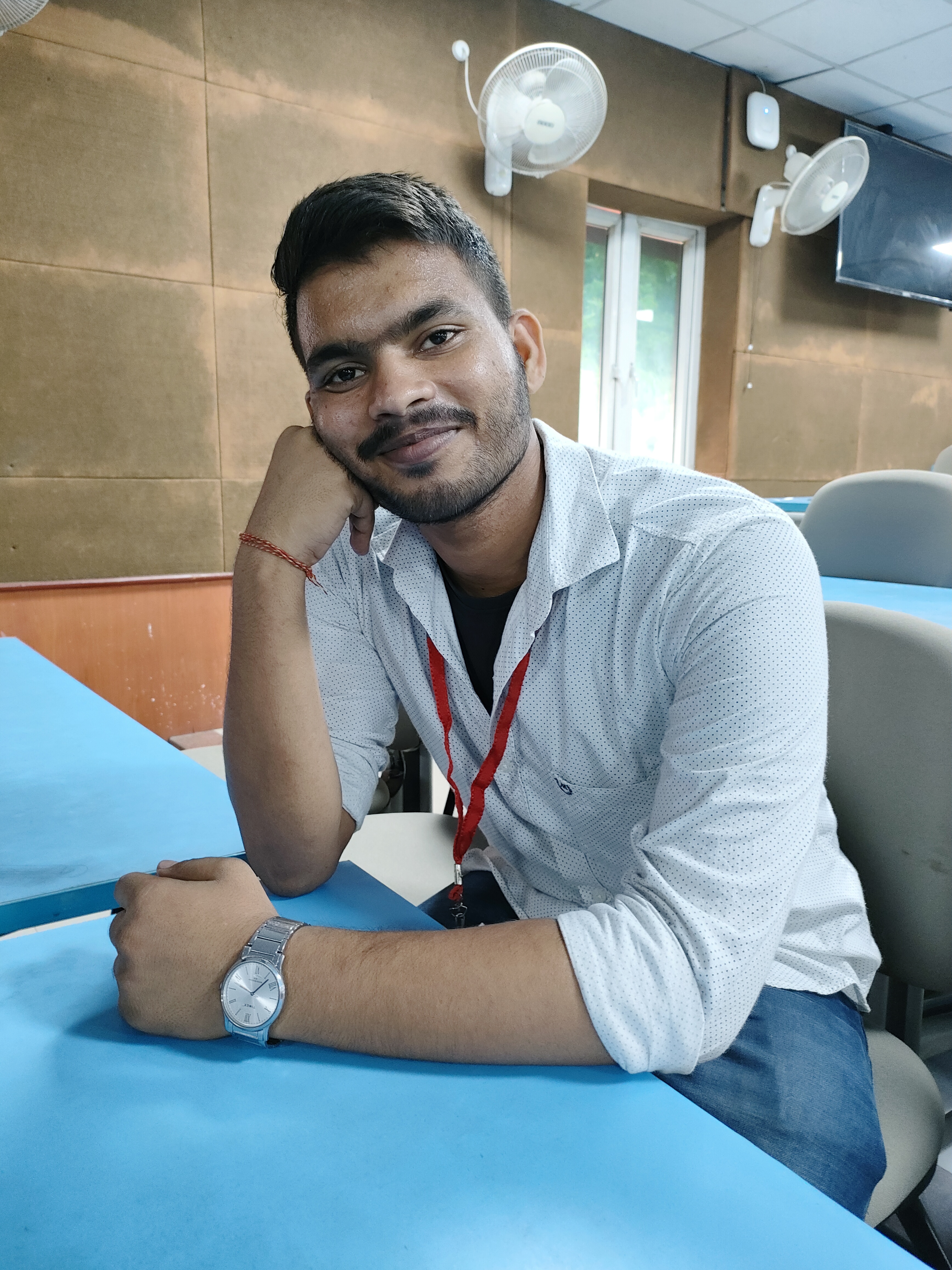 Vishwajeet Kumar - Content manager - Doc Sansar
